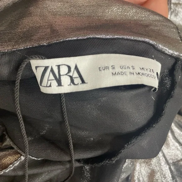 EUC Zara Asymmetric Metallic Top in Pewter - Picture 12 of 16